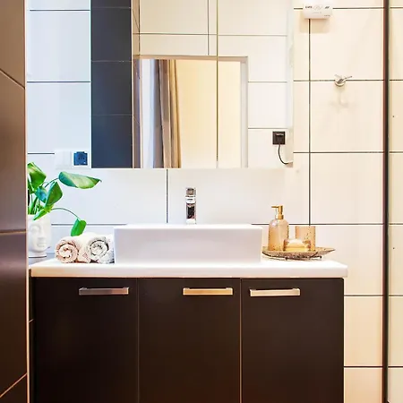 Cybulskiego 11 - - Rooms, 24h Self Check-in